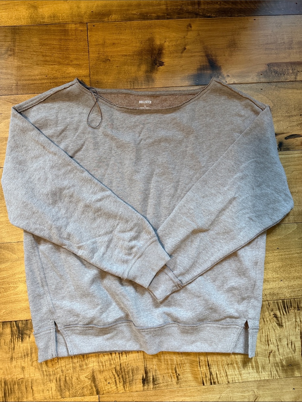 Hollister Women's Crewneck Sweatshirt in Light Taupe